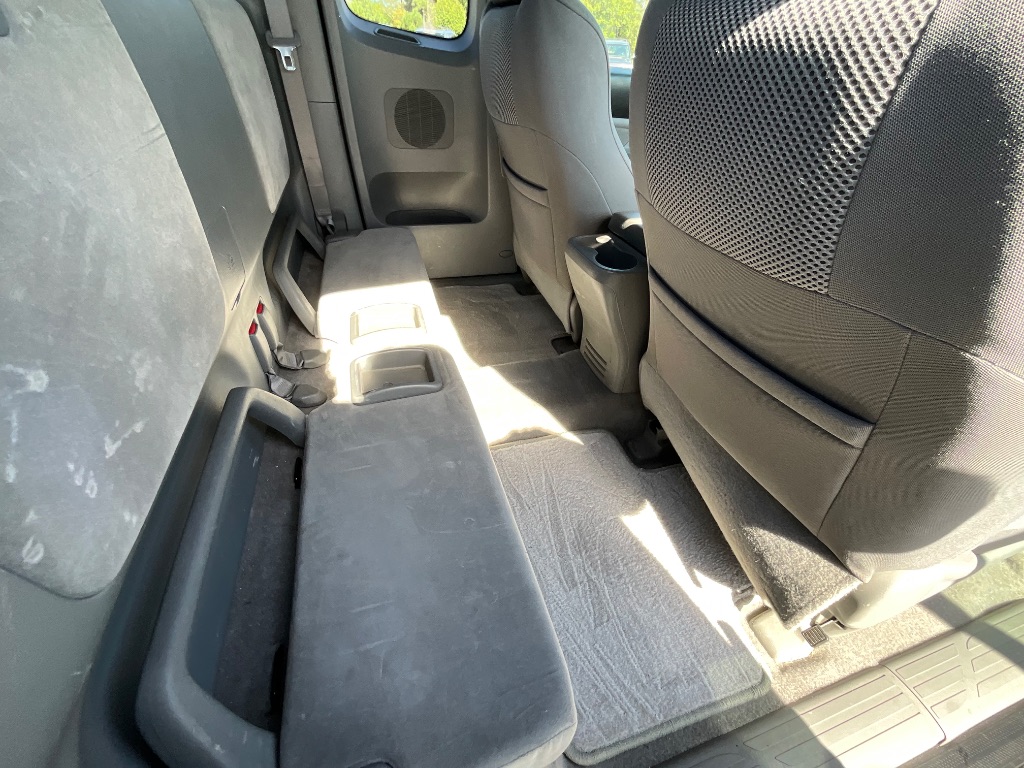 2006 Toyota Tacoma X-Runner - Photo 24