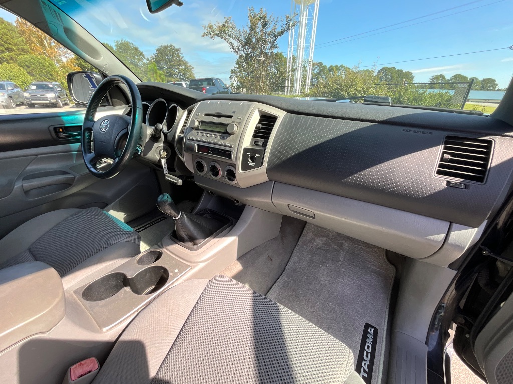 2006 Toyota Tacoma X-Runner - Photo 23