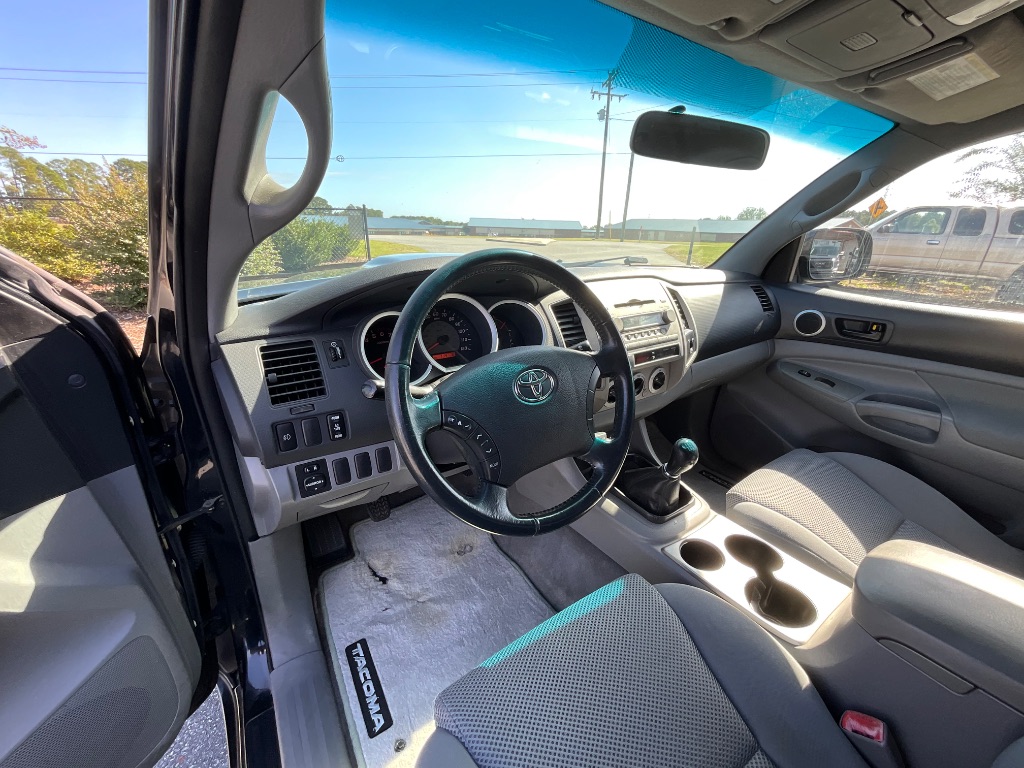 2006 Toyota Tacoma X-Runner - Photo 14