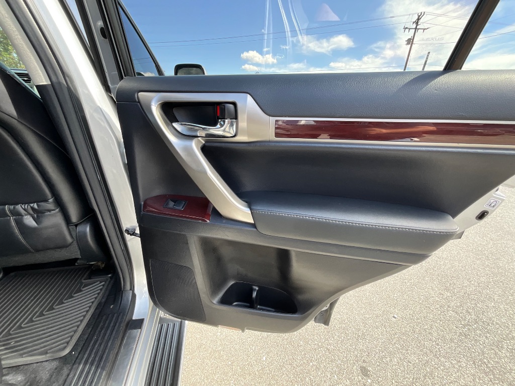 2015 Lexus GX Base - Photo 30