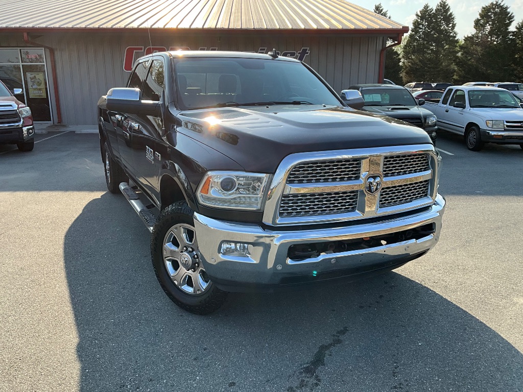 2018 RAM 2500 Laramie 4X4 Crew Cab LWB's photo
