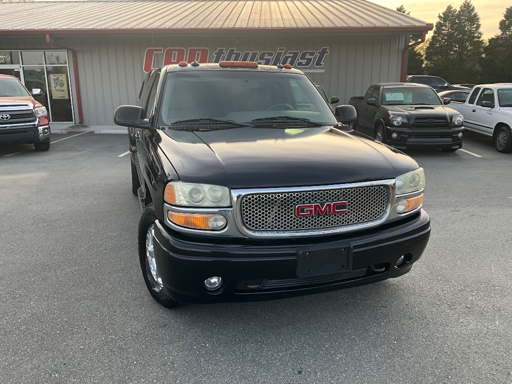 2003 GMC Sierra Denali